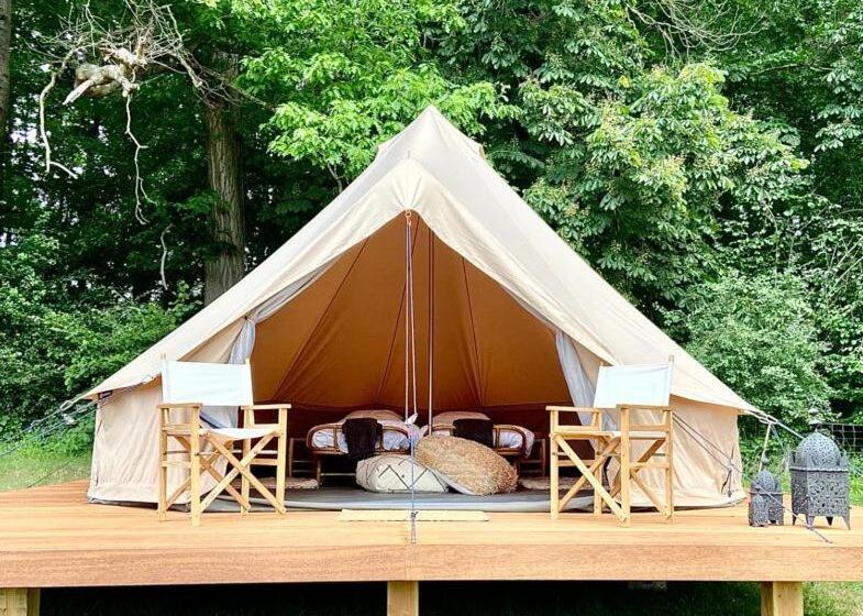 Glamping Chateau De La Chapelle Anthisnes エクステリア 写真